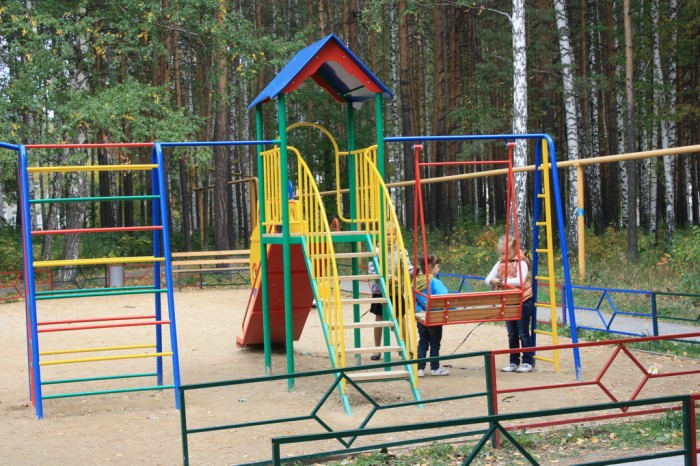 Рефтинский-Детская-площадка